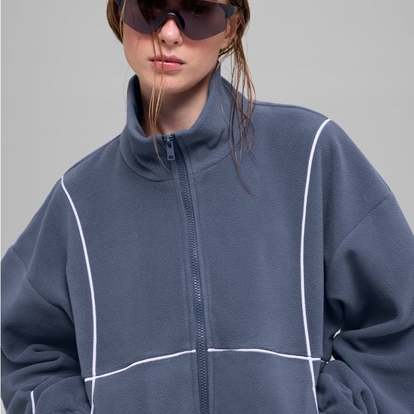 ALO Yoga Polar Fleece Game Time Full Zip Jacket - Bluestone - Picture 2 of 4